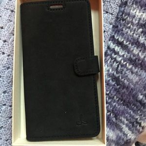 Vintage Black Leather Snakehive Wallet iPhone X/XS